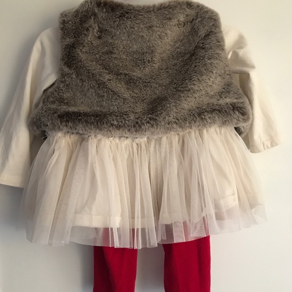 SOLD****6-9 months baby girl outfit - Picture 3 of 4